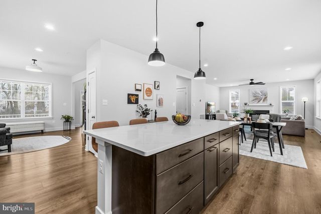 6416 MEADOWS LN, Columbia, MD 21045