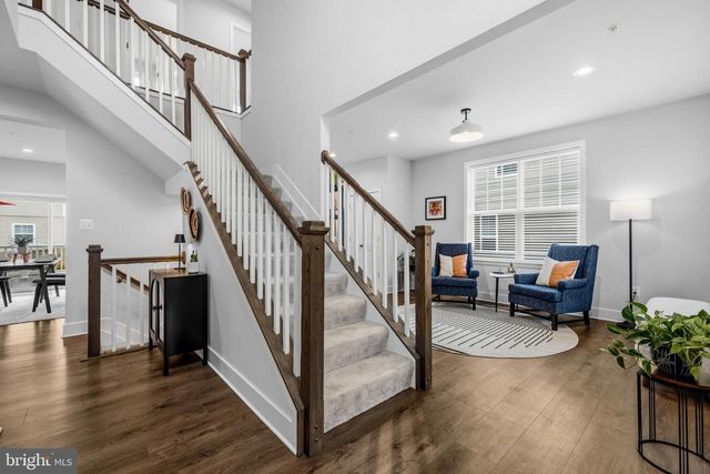 6416 MEADOWS LN, Columbia, MD 21045