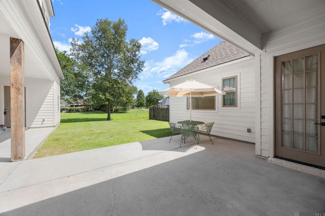 6964 Hunters Way, Denham Springs, LA 70726