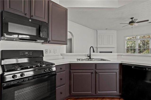 3393 Palm NW Circle, Kennesaw, GA 30144