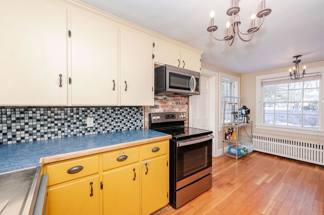 27 Broad Street, Rochester, NH 03867