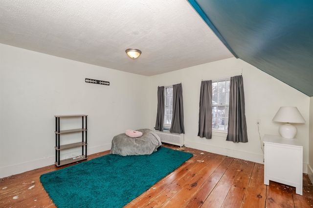 27 Broad Street, Rochester, NH 03867