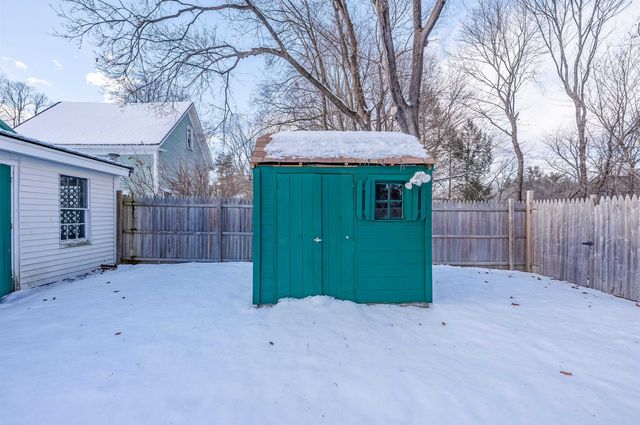 27 Broad Street, Rochester, NH 03867