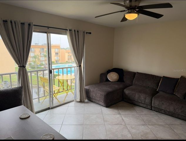 5820 N CHURCH AVENUE 430, Tampa, FL 33614