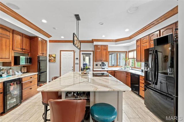 287 Larimore Valley Drive, Wildwood, MO 63005