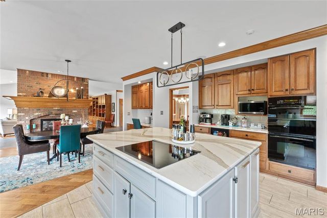 287 Larimore Valley Drive, Wildwood, MO 63005
