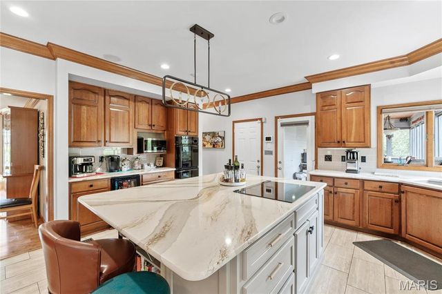 287 Larimore Valley Drive, Wildwood, MO 63005
