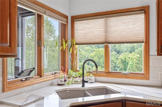 287 Larimore Valley Drive, Wildwood, MO 63005