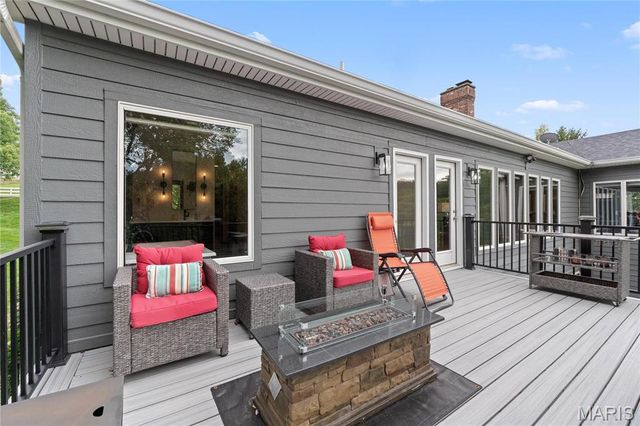 287 Larimore Valley Drive, Wildwood, MO 63005