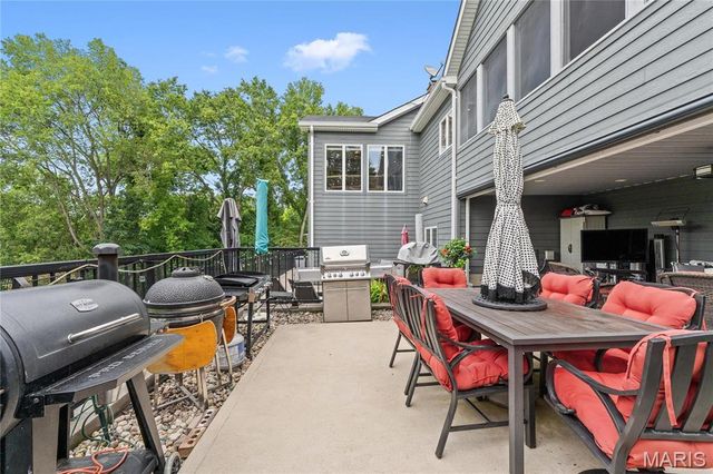 287 Larimore Valley Drive, Wildwood, MO 63005
