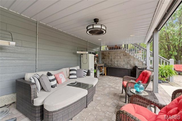287 Larimore Valley Drive, Wildwood, MO 63005