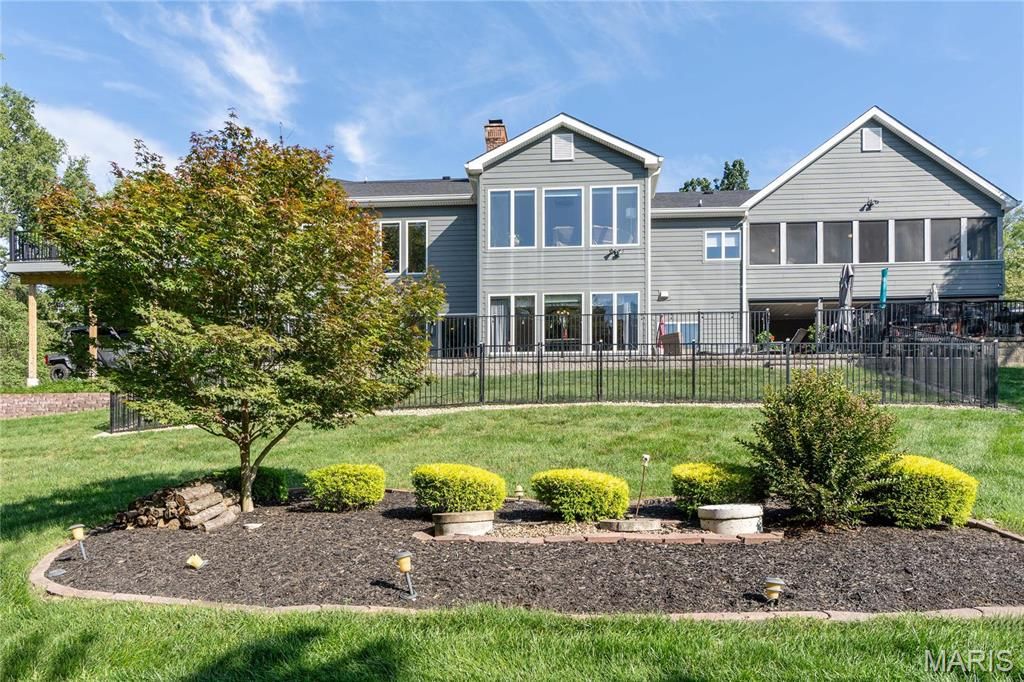 287 Larimore Valley Drive, Wildwood, MO 63005