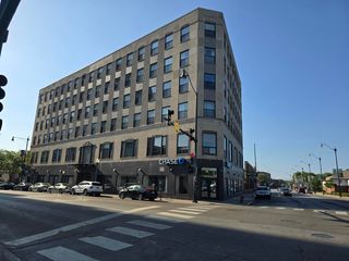 1783 W Howard Street, Chicago, IL 60626