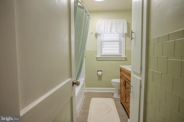 328 W ELM AVE, Hanover, PA 17331