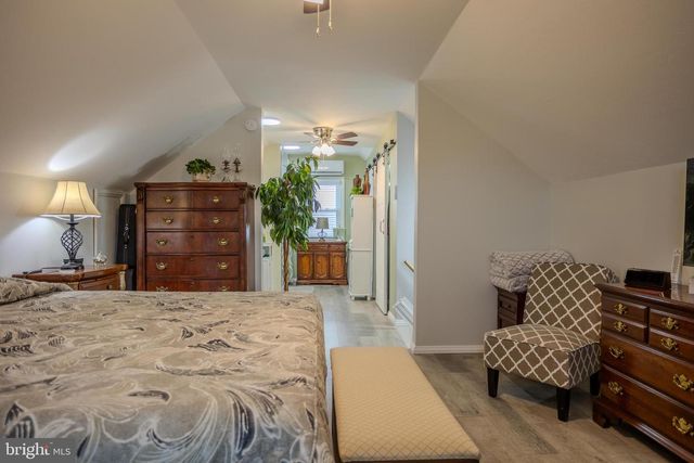 328 W ELM AVE, Hanover, PA 17331