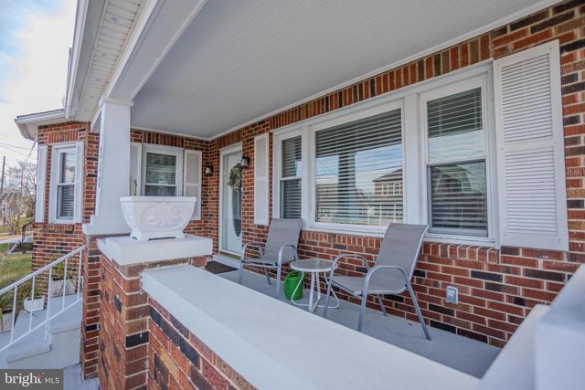 328 W ELM AVE, Hanover, PA 17331