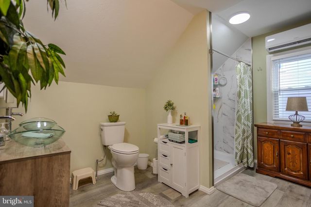 328 W ELM AVE, Hanover, PA 17331