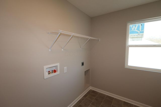 320 Cherry Hills Road, Commercial Point, OH 43116