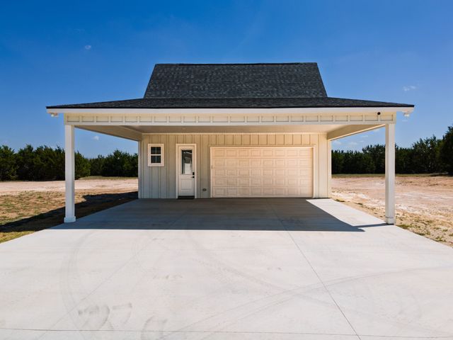305 Willow Oak, Goldthwaite, TX 76844