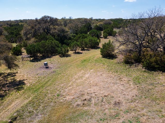 305 Willow Oak, Goldthwaite, TX 76844