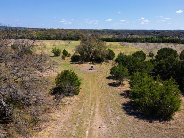 305 Willow Oak, Goldthwaite, TX 76844