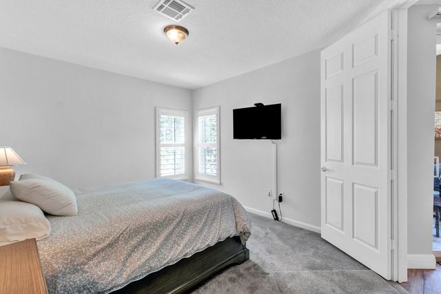 5025 Fairways Circle B-206, Vero Beach, FL 32967