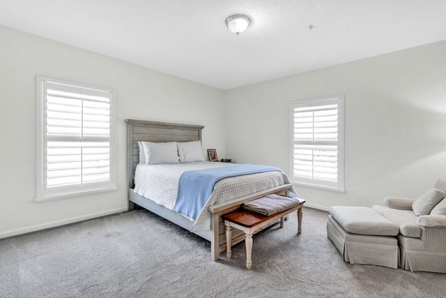 5025 Fairways Circle B-206, Vero Beach, FL 32967