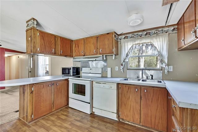 8750 N Brandy Terrace, Dunnellon, FL 34434