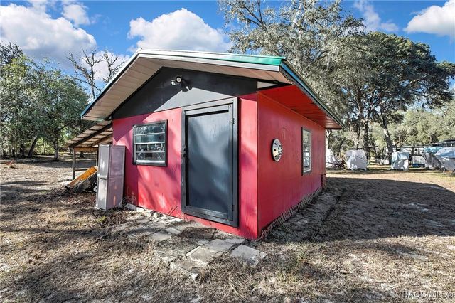 8750 N Brandy Terrace, Dunnellon, FL 34434