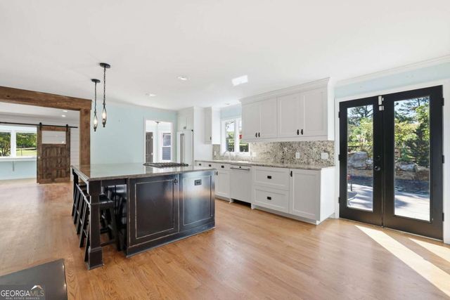 3709 Timberlake Drive, Gainesville, GA 30506