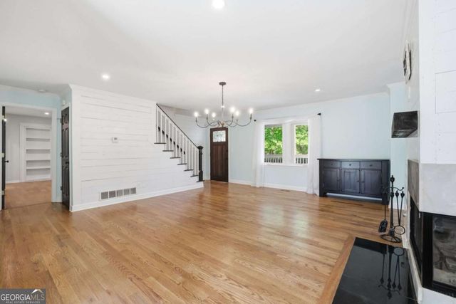 3709 Timberlake Drive, Gainesville, GA 30506