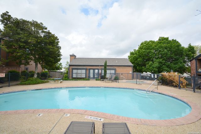 4803 Hamilton Wolfe Rd Apt 704, San Antonio, TX 78229