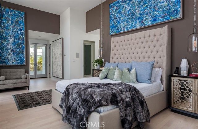 808 N La Jolla Avenue, Los Angeles, CA 90046