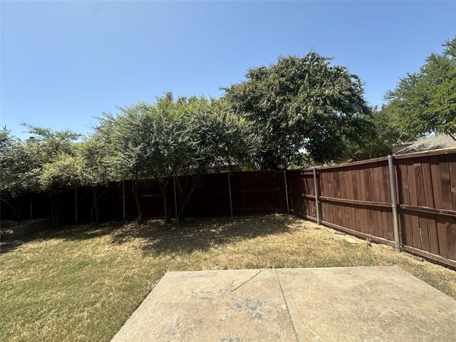 2800 Scott Place, Mckinney, TX 75072