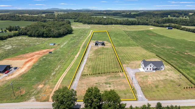 6954 Shelbyville Rd, Morrison, TN 37357