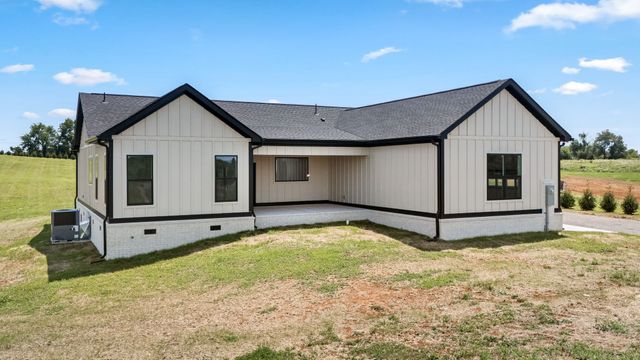 6954 Shelbyville Rd, Morrison, TN 37357