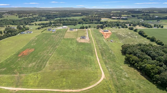 6954 Shelbyville Rd, Morrison, TN 37357