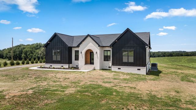 6954 Shelbyville Rd, Morrison, TN 37357