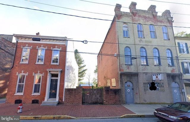 20 AND 28 N 2ND ST, Columbia, PA 17512