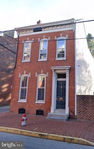 20 AND 28 N 2ND ST, Columbia, PA 17512