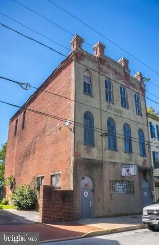 20 AND 28 N 2ND ST, Columbia, PA 17512