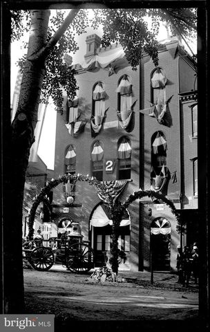 20 AND 28 N 2ND ST, Columbia, PA 17512