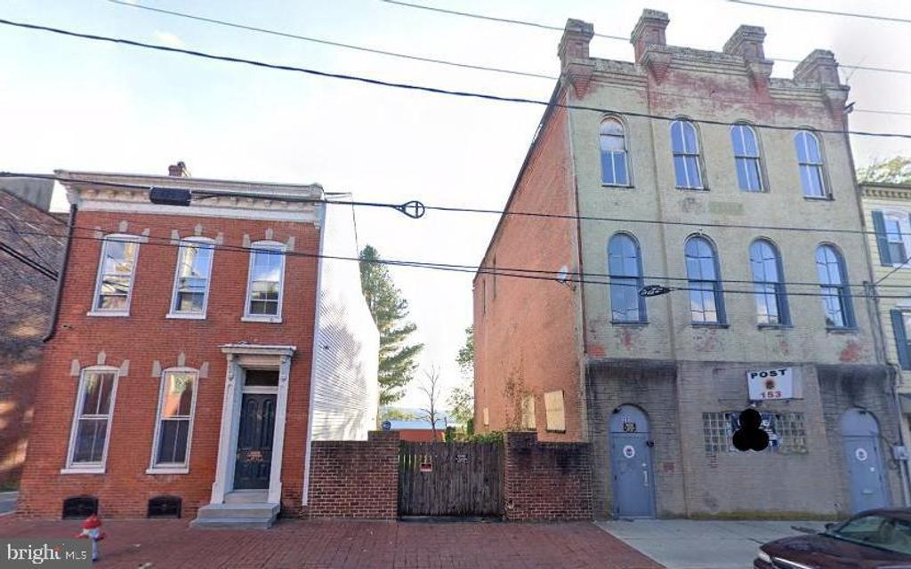 20 AND 28 N 2ND ST, Columbia, PA 17512