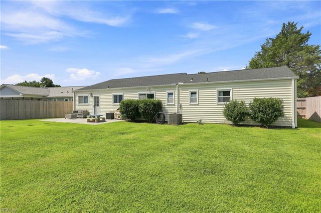 3820 Bent Branch DR, Virginia Beach, VA 23452