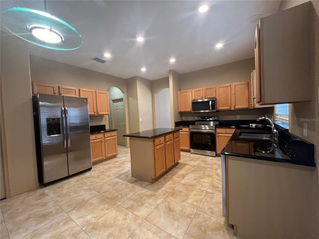 9855 SECRET COVE LANE, Orlando, FL 32832