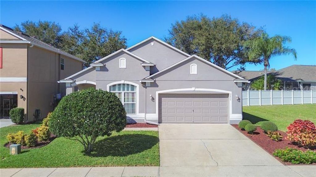 9855 SECRET COVE LANE, Orlando, FL 32832