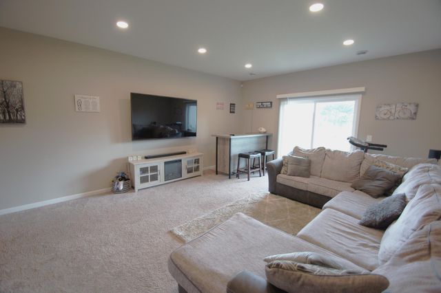 15171 Quintana Court NW, Ramsey, MN 55303