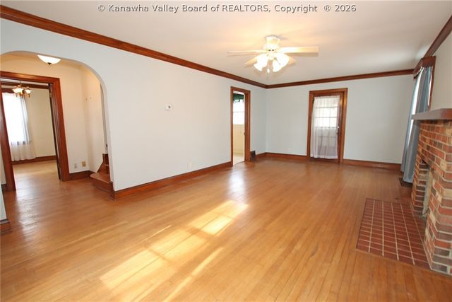 109 50th Street Se, Charleston, WV 25304