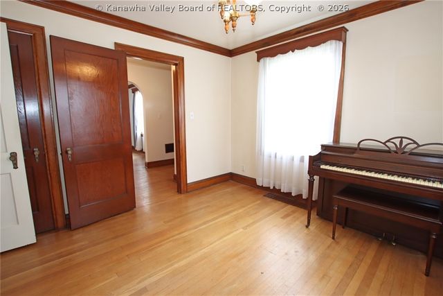 109 50th Street Se, Charleston, WV 25304