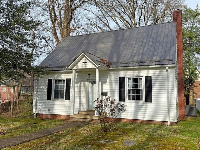 109 50th Street Se, Charleston, WV 25304